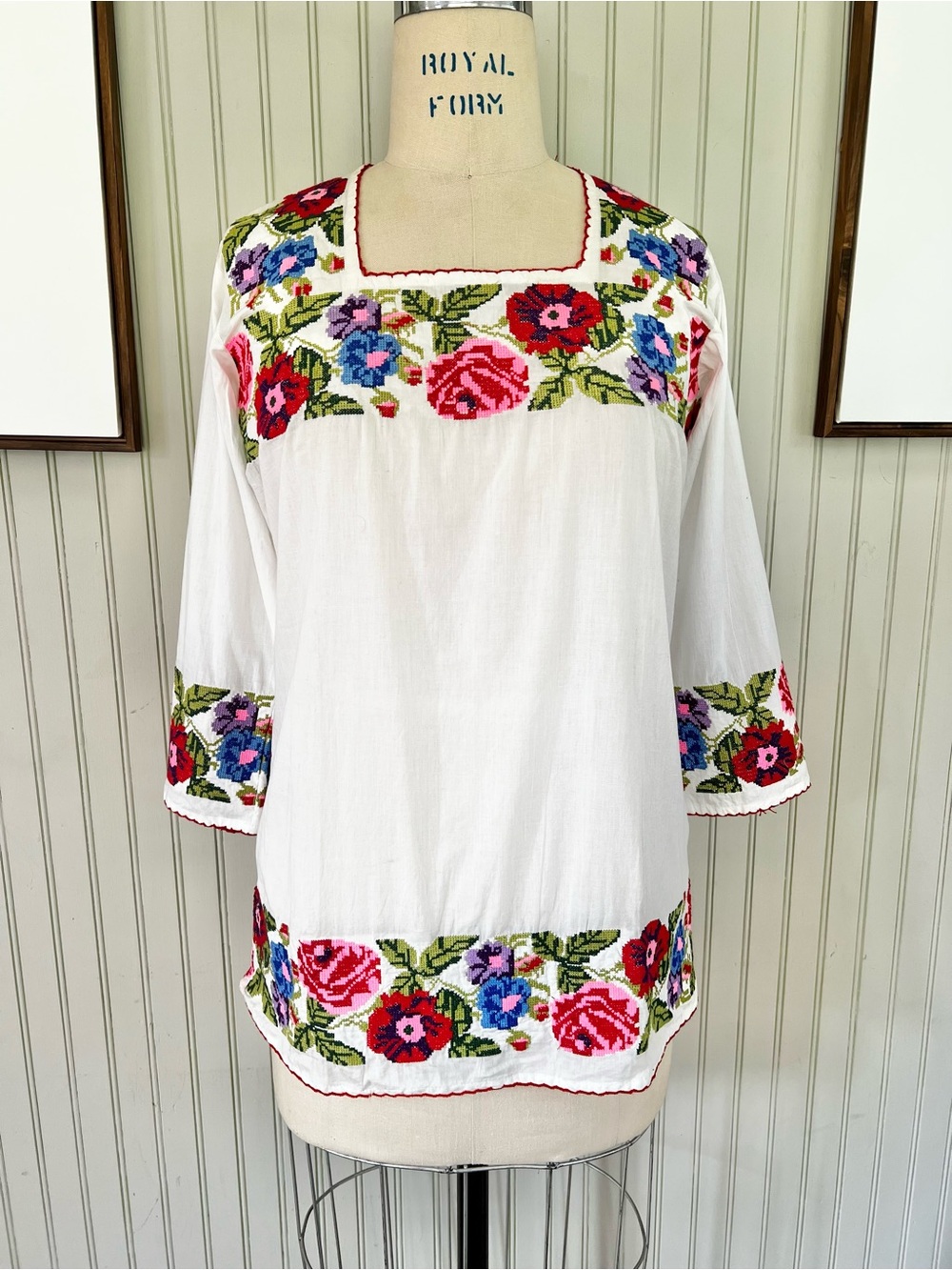 Royal Nova Vintage Cross-stitch Embroidered White Cotton Tunic Top